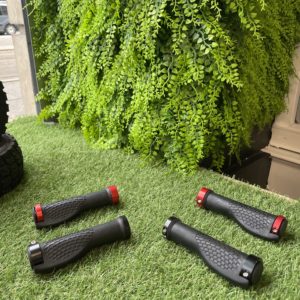 Poignées pour Trottinette électrique
